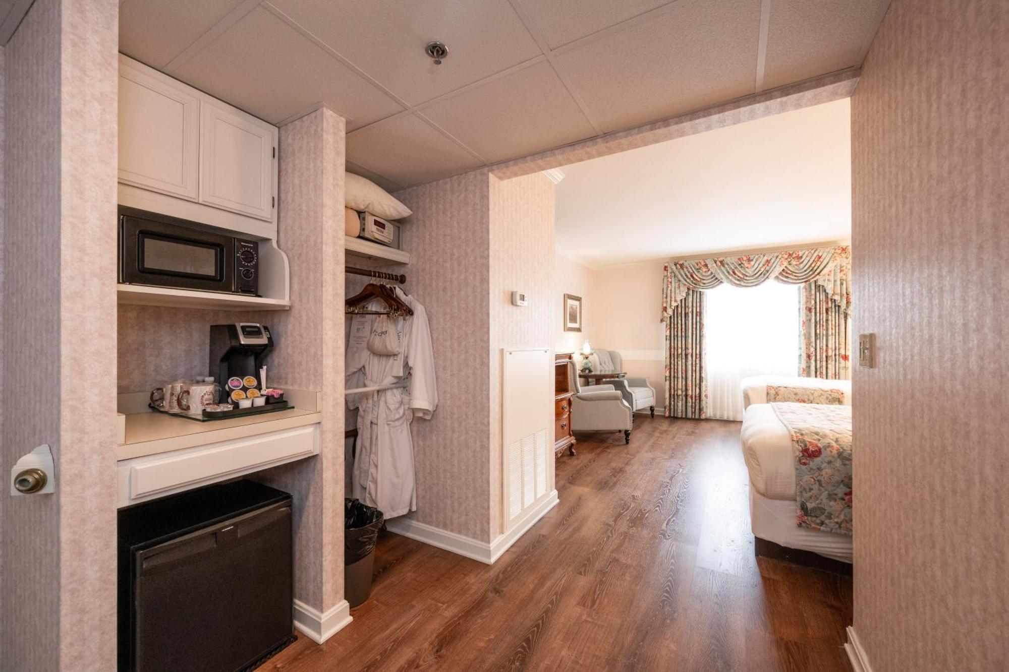 Boardwalk Plaza Hotel 레오보스 비치 외부 사진